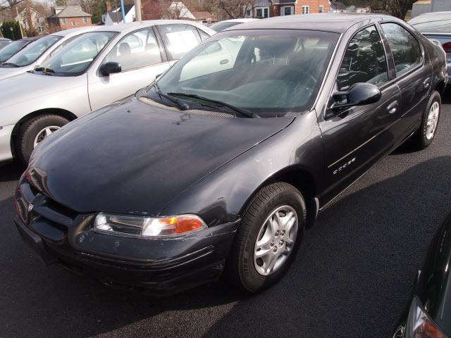 Photo of 1999 Dodge Stratus
