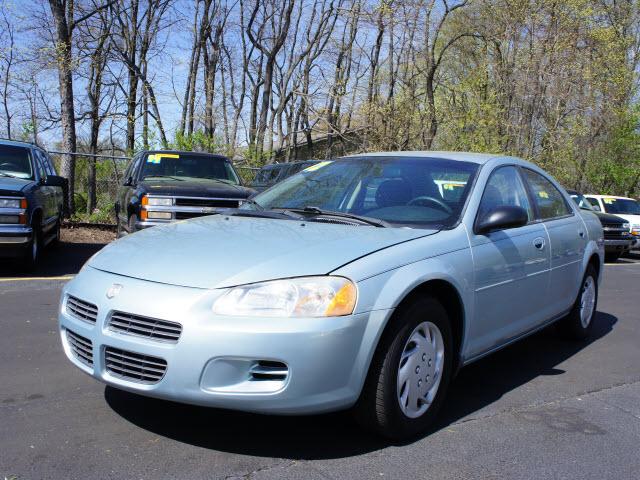 Photo of 2002 Dodge Stratus