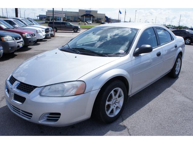 Photo of 2004 Dodge Stratus