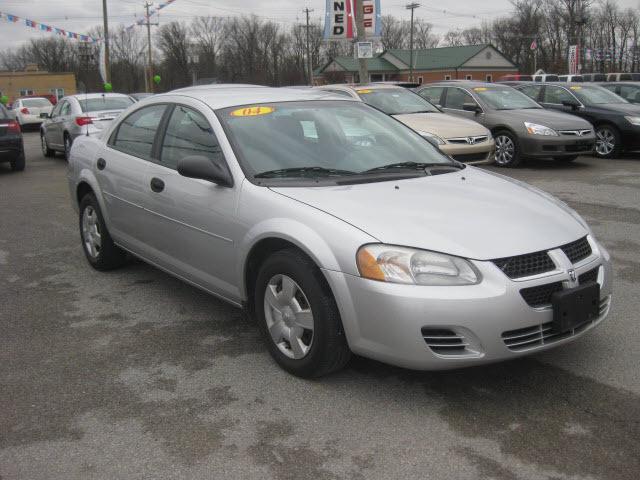 Photo of 2004 Dodge Stratus