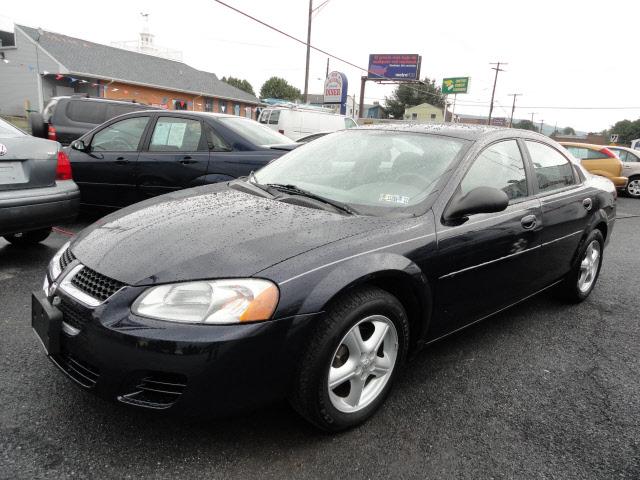 Photo of 2004 Dodge Stratus