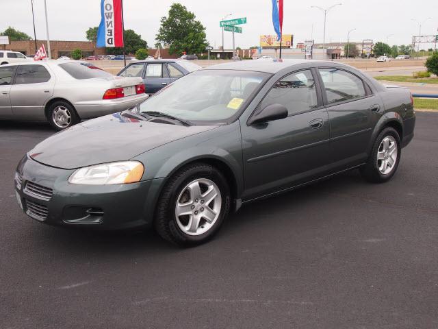 Photo of 2002 Dodge Stratus