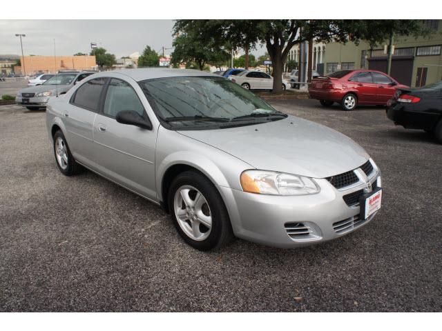 Photo of 2006 Dodge Stratus