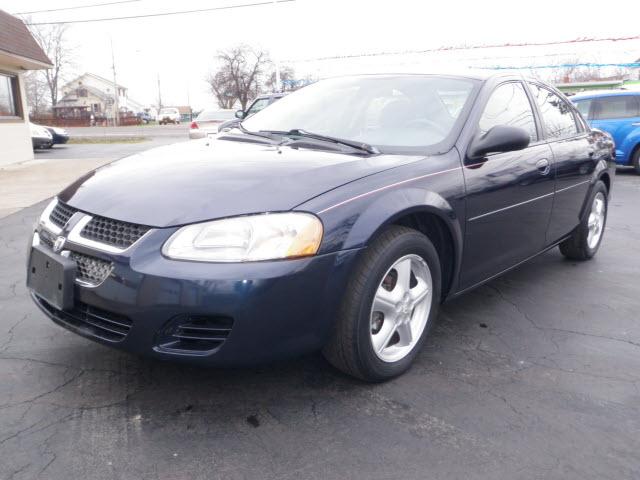 Photo of 2004 Dodge Stratus