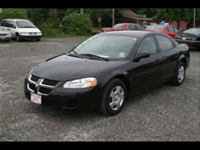 Photo of 2006 Dodge Stratus