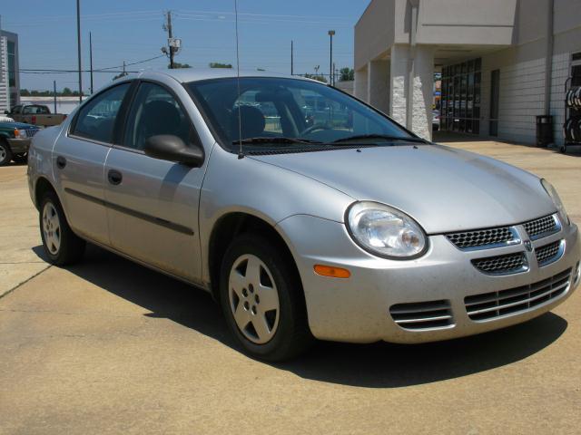 Photo of 2005 Dodge Neon