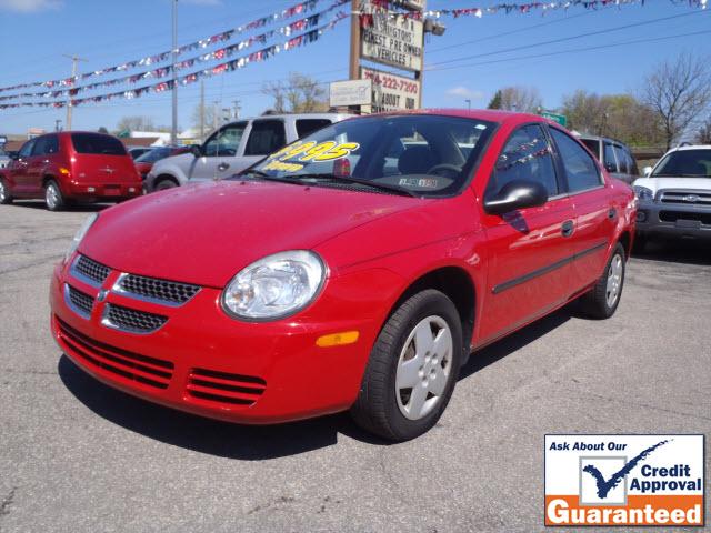 Photo of 2005 Dodge Neon