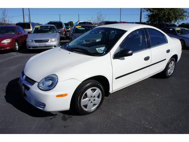 Photo of 2005 Dodge Neon
