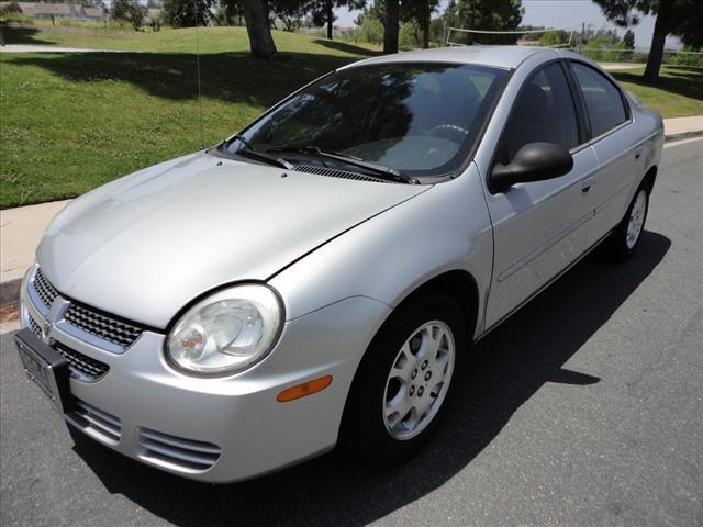 Photo of 2004 Dodge Neon