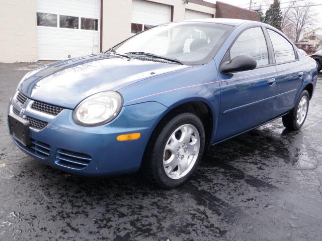 Photo of 2003 Dodge Neon