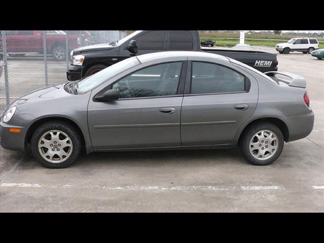 Photo of 2005 Dodge Neon