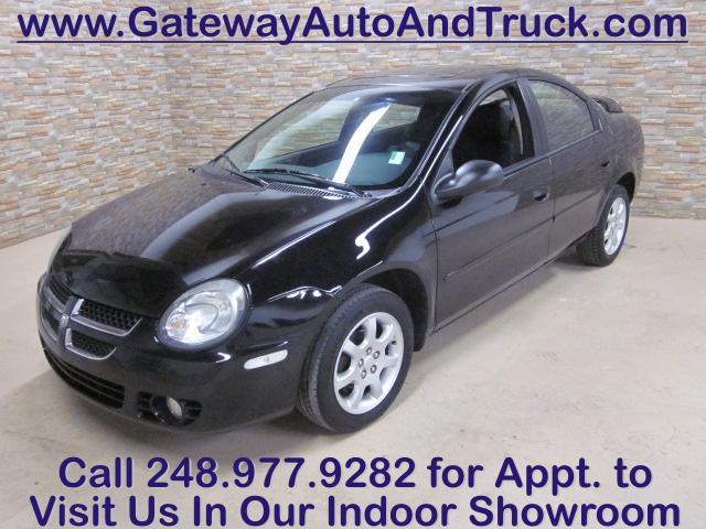 Photo of 2003 Dodge Neon