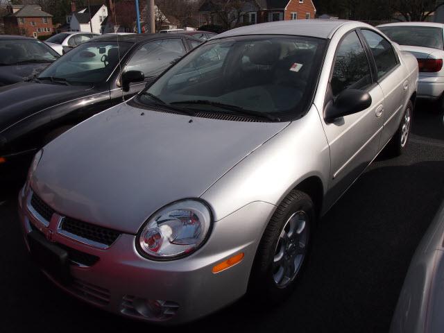 Photo of 2004 Dodge Neon