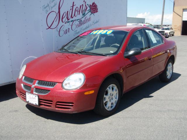 Photo of 2005 Dodge Neon