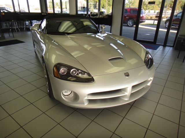 Photo of 2004 Dodge Viper