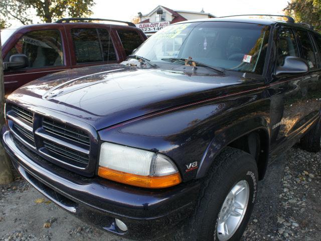 Photo of 1999 Dodge Durango