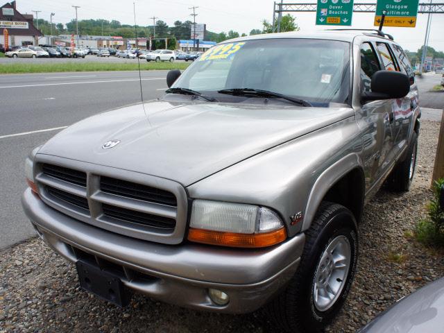 Photo of 2000 Dodge Durango