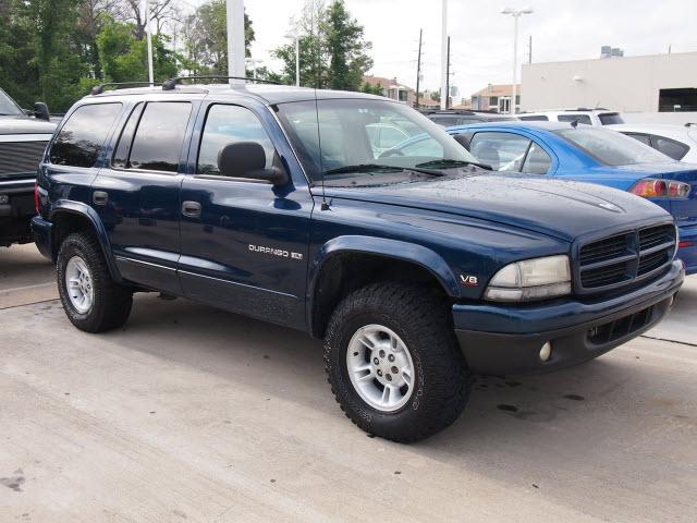 Photo of 2000 Dodge Durango