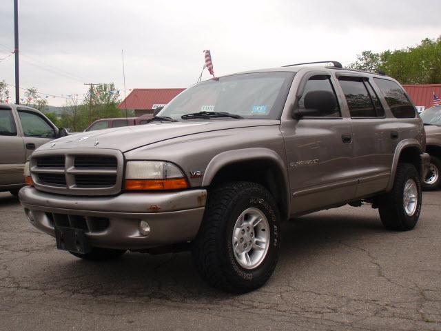 Photo of 1999 Dodge Durango