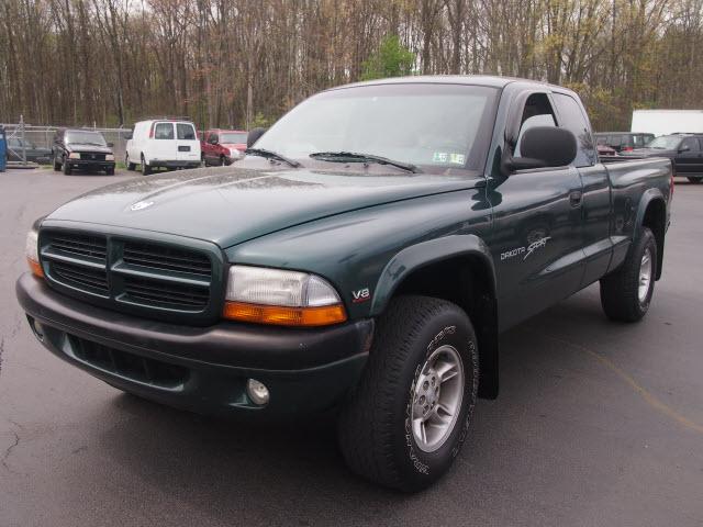 Photo of 2000 Dodge Dakota
