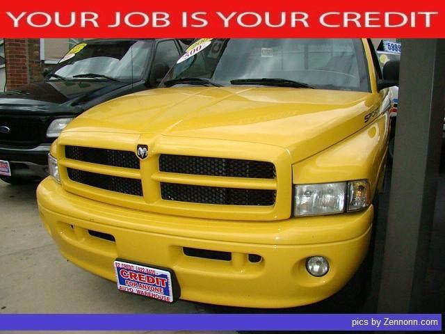 Photo of 2000 Dodge Ram 1500