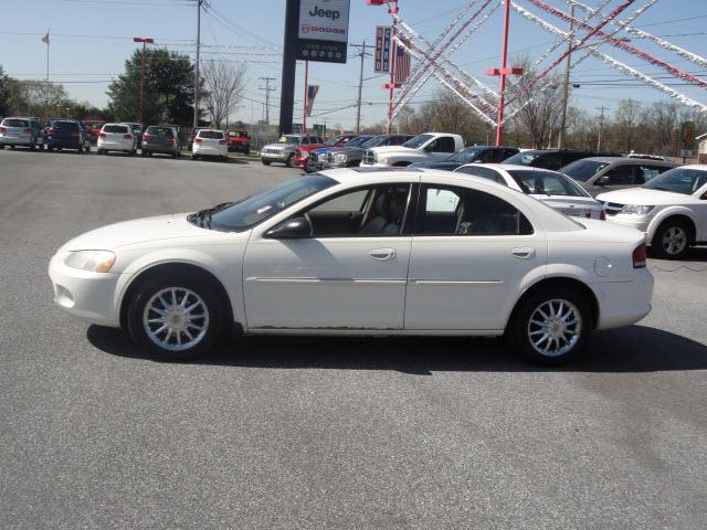 Photo of 2002 Chrysler Sebring