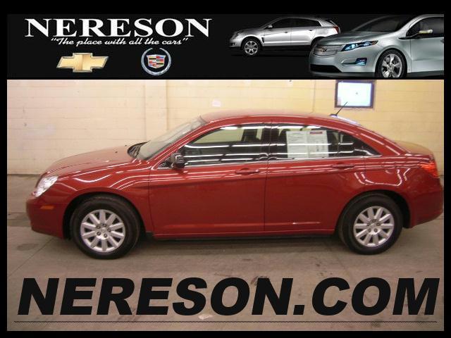 Photo of 2010 Chrysler Sebring