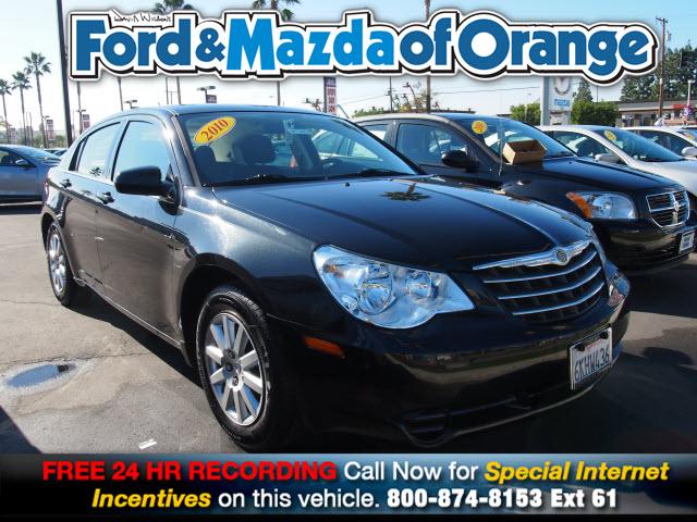 Photo of 2010 Chrysler Sebring