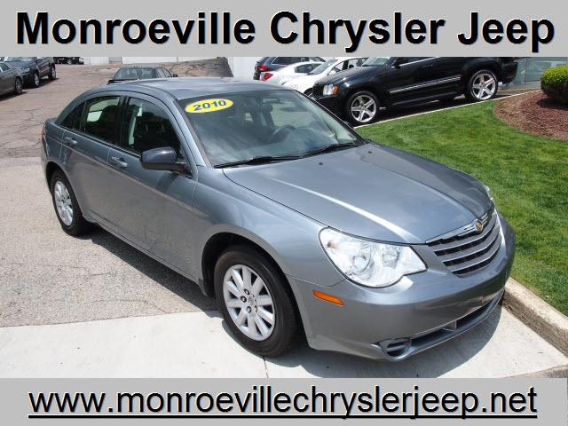 Photo of 2010 Chrysler Sebring