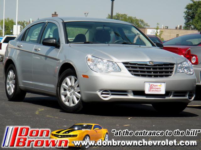 Photo of 2010 Chrysler Sebring