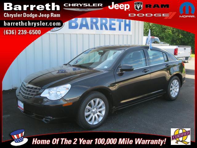 Photo of 2010 Chrysler Sebring