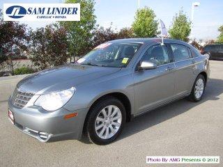 Photo of 2010 Chrysler Sebring
