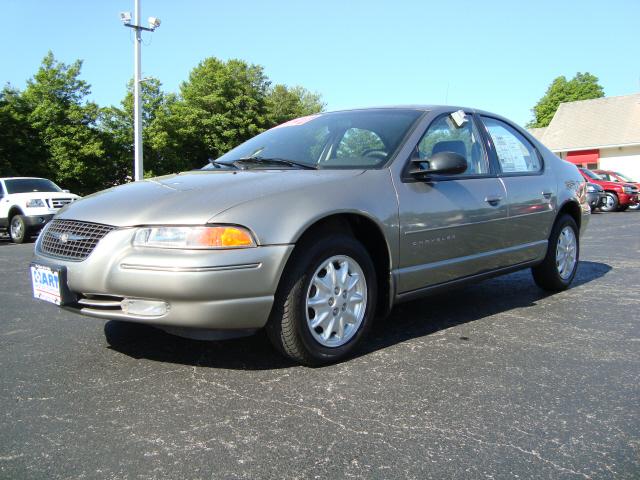 Photo of 1999 Chrysler Cirrus