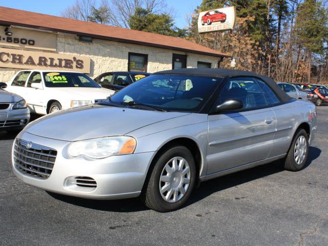 Photo of 2004 Chrysler Sebring