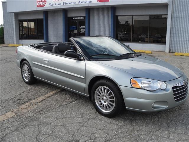 Photo of 2006 Chrysler Sebring