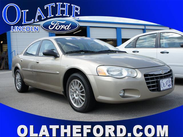 Photo of 2004 Chrysler Sebring