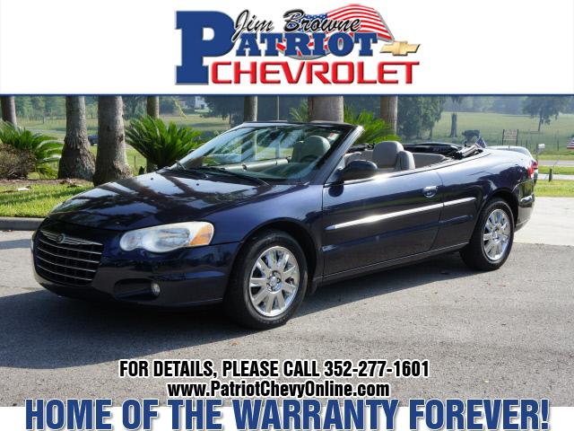 Photo of 2004 Chrysler Sebring