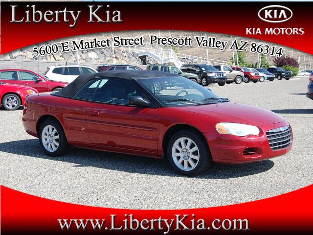 Photo of 2005 Chrysler Sebring