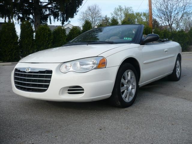 Photo of 2005 Chrysler Sebring
