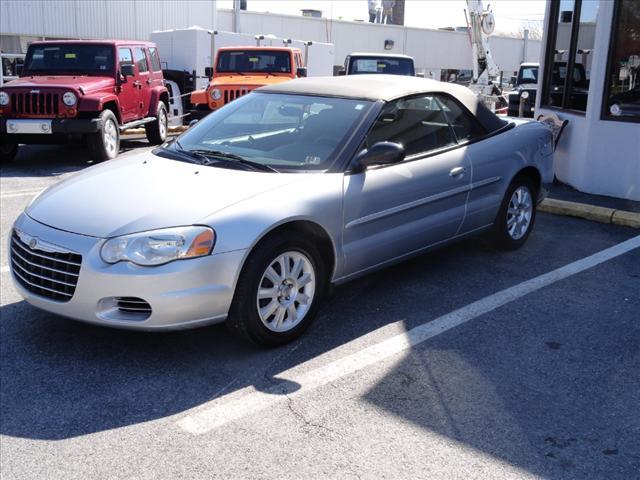 Photo of 2006 Chrysler Sebring