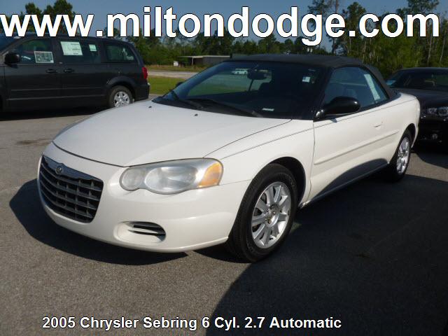 Photo of 2005 Chrysler Sebring