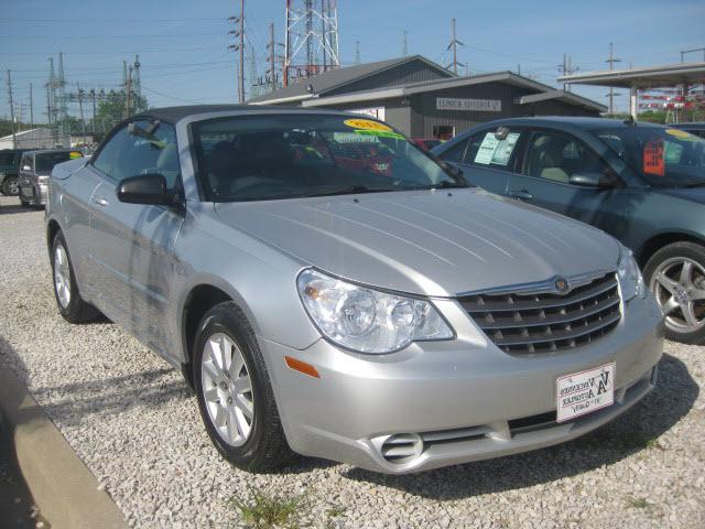 Photo of 2008 Chrysler Sebring