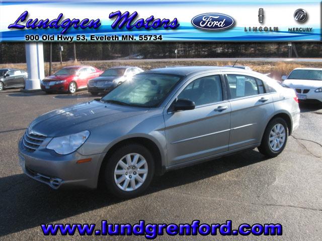 Photo of 2008 Chrysler Sebring