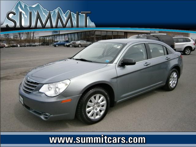 Photo of 2008 Chrysler Sebring