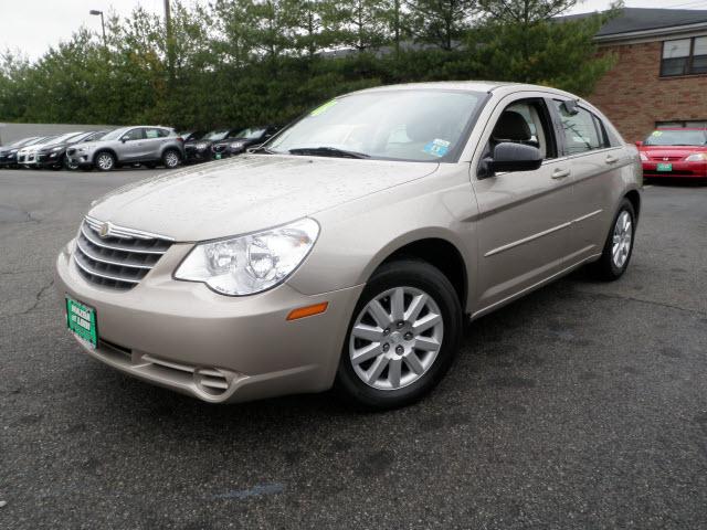 Photo of 2008 Chrysler Sebring