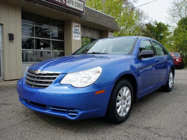 Photo of 2008 Chrysler Sebring