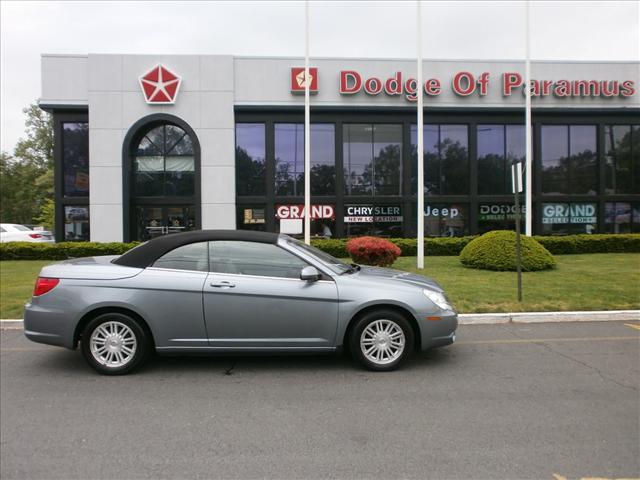 Photo of 2009 Chrysler Sebring