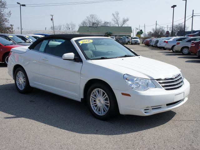 Photo of 2008 Chrysler Sebring