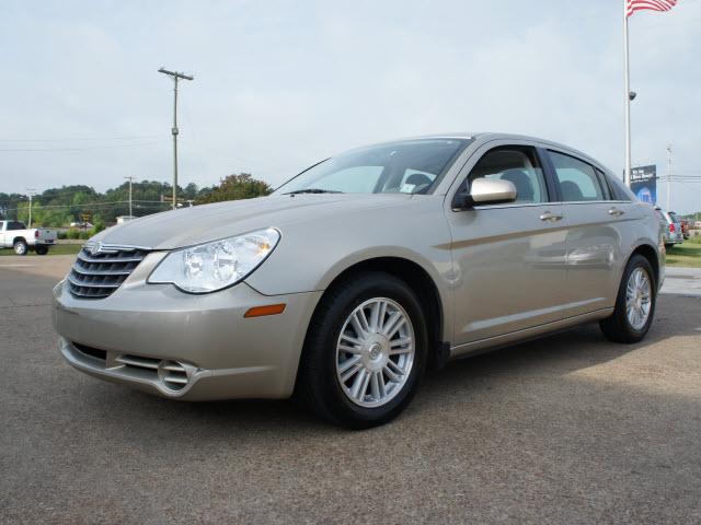 Photo of 2008 Chrysler Sebring