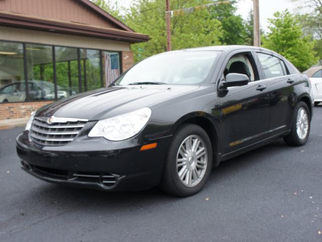 Photo of 2008 Chrysler Sebring